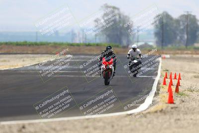 media/Jun-07-2025-TrackDaz (Sat) [[4413525952]]/C Group/240pm (Turn 9)/
